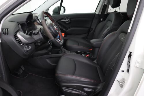 FIAT 500X 1.5 SPORT MHEV + A/T + GPS + CAMERA + HALF/LEDER + PDC + CRUISE + ALU 