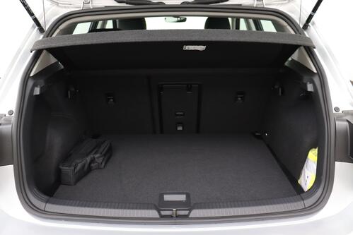 VOLKSWAGEN Golf LIFE BUSINESS 1.0 e-TSI DSG + CARPLAY + GPS + CAMERA + PDC + ALU 