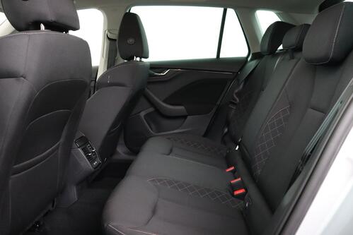 SKODA Kamiq 1.0 TSI DSG AMBITION CLEVER + GPS + CAMERA + PDC + ALU 