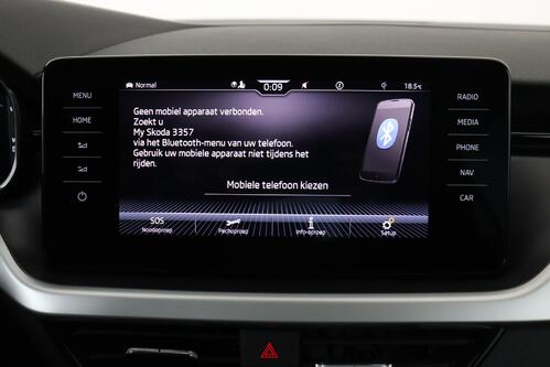 SKODA Kamiq 1.0 TSI DSG AMBITION CLEVER + GPS + CAMERA + PDC + ALU 