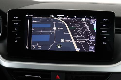 SKODA Kamiq 1.0 TSI DSG AMBITION CLEVER + GPS + CAMERA + PDC + ALU 