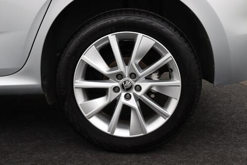 SKODA Kamiq 1.0 TSI DSG AMBITION CLEVER + GPS + CAMERA + PDC + ALU 