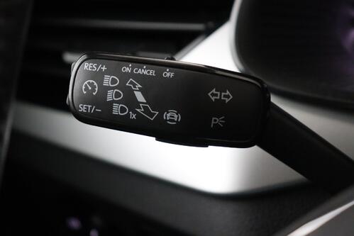 SKODA Kamiq 1.0 TSI DSG AMBITION CLEVER + GPS + CAMERA + PDC + ALU 