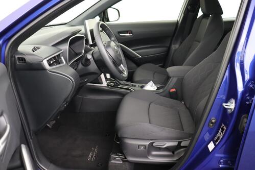 TOYOTA Corolla Cross 2.0i HYBRID CVT DYNAMIC  + A/T + GPS + CAMERA + PDC + CRUISE(ACC) + ALU 