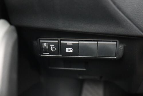 TOYOTA Corolla Cross 2.0i HYBRID CVT DYNAMIC  + A/T + GPS + CAMERA + PDC + CRUISE(ACC) + ALU 