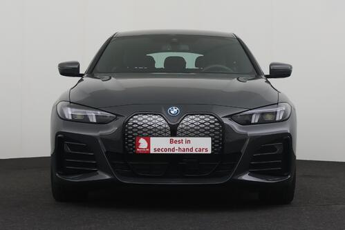 BMW i4 GRAN COUPE  e-DRIVE 35 M- SPORT PRO 70 kWh + A/T + GPS + LEDER + CARPLAY + CAMERA + PDC + CRUISE (ACC) + ALU 18