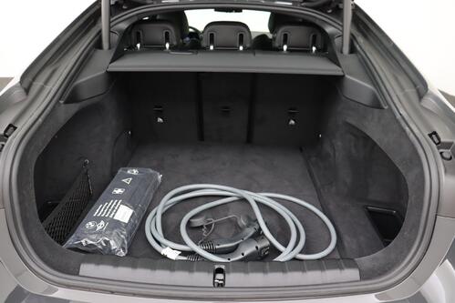 BMW i4 GRAN COUPE  e-DRIVE 35 M- SPORT PRO 70 kWh + A/T + GPS + LEDER + CARPLAY + CAMERA + PDC + CRUISE (ACC) + ALU 18
