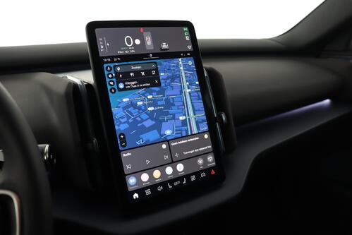 VOLVO EX30 BEV 69 kWh ULTRA EXTENDED RANGE + GPS + CAMERA + PDC + CRUISE (ACC) + HALF-LEDER + ALU 