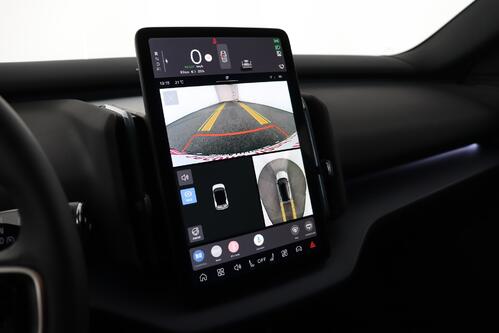 VOLVO EX30 BEV 69 kWh ULTRA EXTENDED RANGE + GPS + CAMERA + PDC + CRUISE (ACC) + HALF-LEDER + ALU 