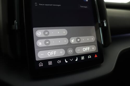 VOLVO EX30 BEV 69 kWh ULTRA EXTENDED RANGE + GPS + CAMERA + PDC + CRUISE (ACC) + HALF-LEDER + ALU 