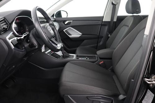 AUDI Q3 45 1.4  e-TFSI  S-TRONIC + GPS + PDC + CRUISE + ALU + TREKHAAK 