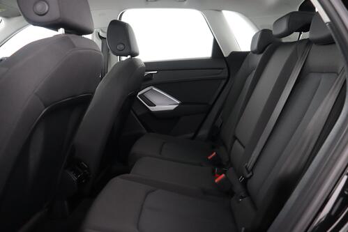 AUDI Q3 45 1.4  e-TFSI  S-TRONIC + GPS + PDC + CRUISE + ALU + TREKHAAK 