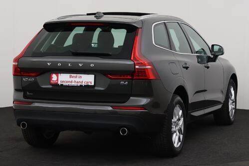 VOLVO XC60 2.0 D4 GEARTRONIC  + GPS + CAMERA + LEDER + PDC + CRUISE (ACC) + PANO + ALU 18