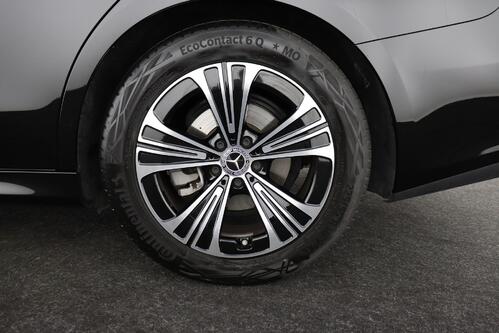 MERCEDES-BENZ E 220 AVANTGARDE BREAK SPORT DA + GPS + CAMERA + PDC + CRUISE + ALU 