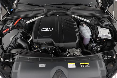 AUDI A4 AVANT S-LINE  40 2.0TFSI S-TRONIC + GPS + PDC + CRUISE + ALU 