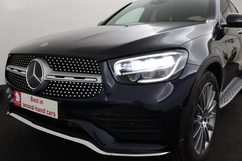 MERCEDES-BENZ GLC 300 AMG-LINE DA + GPS + CAMERA + PDC + CRUISE (ACC) + LEDER/ALCANTARA + ALU 20