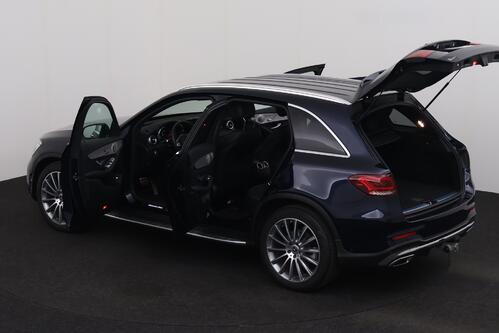 MERCEDES-BENZ GLC 300 AMG-LINE DA + GPS + CAMERA + PDC + CRUISE (ACC) + LEDER/ALCANTARA + ALU 20