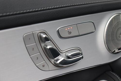 MERCEDES-BENZ GLC 300 AMG-LINE DA + GPS + CAMERA + PDC + CRUISE (ACC) + LEDER/ALCANTARA + ALU 20