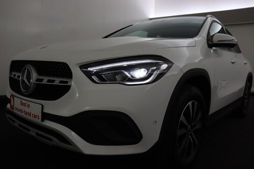 MERCEDES-BENZ GLA 250 e BUSINESS SOLUTION iA 8G-DCT + GPS + CAMERA + HALF/LEDER + PDC + CRUISE + ALU 
