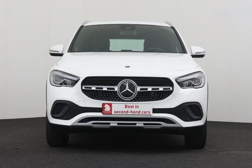 MERCEDES-BENZ GLA 250 e BUSINESS SOLUTION iA 8G-DCT + GPS + CAMERA + HALF/LEDER + PDC + CRUISE + ALU 