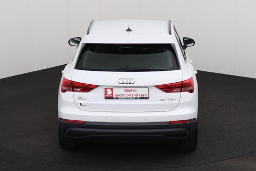 AUDI Q3 45 1.4 TFSI -e PHEV + CARPLAY + PDC + CRUISE + ALU 