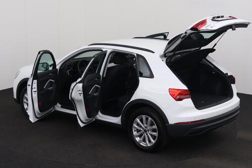 AUDI Q3 45 1.4 TFSI -e PHEV + CARPLAY + PDC + CRUISE + ALU 