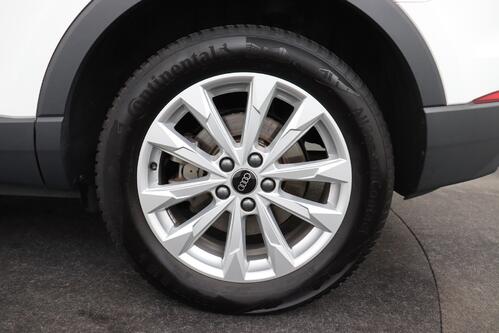 AUDI Q3 45 1.4 TFSI -e PHEV + CARPLAY + PDC + CRUISE + ALU 