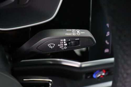 AUDI Q3 45 1.4 TFSI -e PHEV + CARPLAY + PDC + CRUISE + ALU 