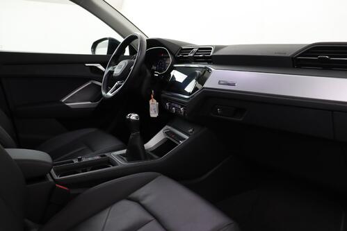 AUDI Q3 BUSINESS PLUS  35 1.5 TFSI + GPS + PDC + LEDER + ALU
