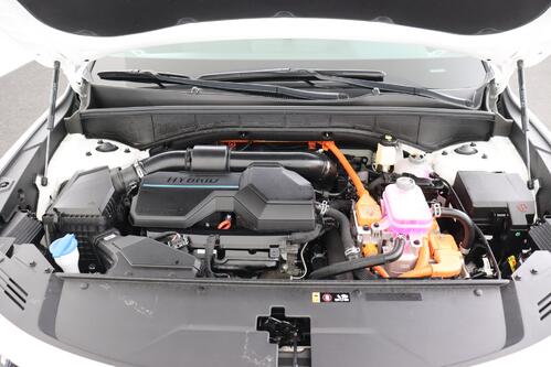 KIA Sorento 1.6 T-GDI HEV + A/T + 7PL. + GPS + CAMERA + LEDER + ALU 