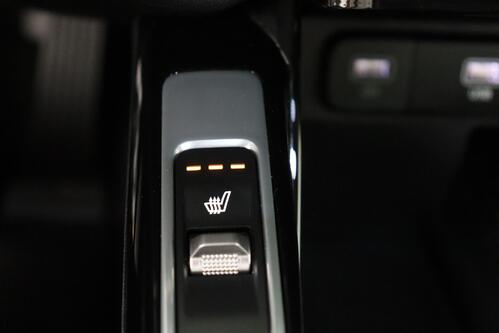 KIA Sorento 1.6 T-GDI HEV + A/T + 7PL. + GPS + CAMERA + LEDER + ALU 