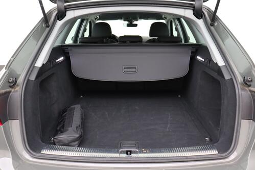 AUDI A4 AVANT  S-line 40 2.0TFSi S-tronic + GPS + PDC + CRUISE + ALU 