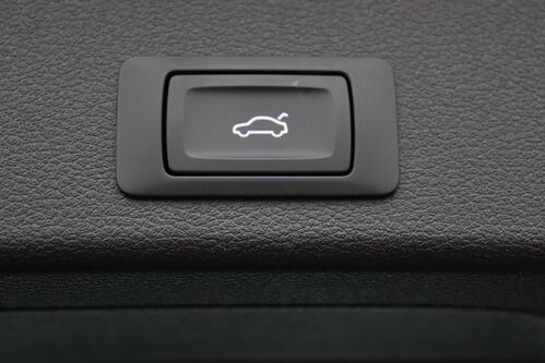 AUDI A4 AVANT S-LINE 40 2.0 TFSi S-TRONIC + GPS + PDC + ACC + ALU 