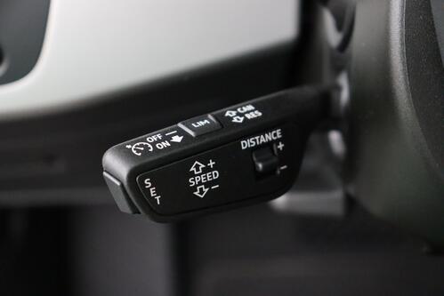 AUDI A4 AVANT S-LINE 40 2.0 TFSi S-TRONIC + GPS + PDC + ACC + ALU 