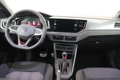 VOLKSWAGEN POLO GTI 2.0 TSI DSG + CARPLAY + PDC + CRUISE + ALU 17