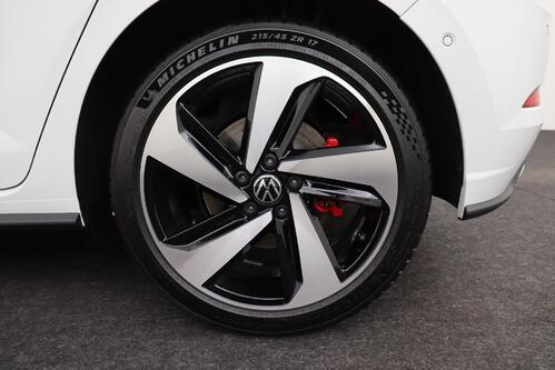 VOLKSWAGEN POLO GTI 2.0 TSI DSG + CARPLAY + PDC + CRUISE + ALU 17