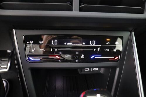 VOLKSWAGEN POLO GTI 2.0 TSI DSG + CARPLAY + PDC + CRUISE + ALU 17