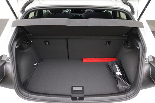 VOLKSWAGEN POLO GTI 2.0 TSI DSG + CARPLAY + PDC + CRUISE + ALU 17