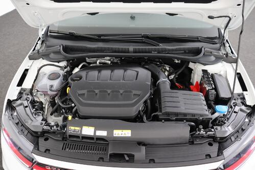 VOLKSWAGEN POLO GTI 2.0 TSI DSG + CARPLAY + PDC + CRUISE + ALU 17