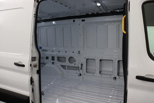 FORD Transit VAN L3H2 2.0 AT TDCI TREND BUSINESS + PDC + CRUISE + AIRCO 