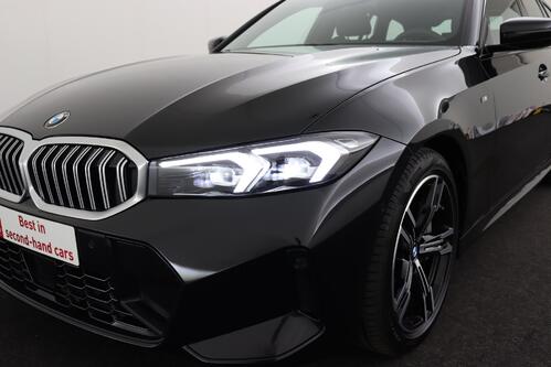 BMW 330 G21 - iA TOURING M-SPORT + GPS + CAMERA + PDC + CRUISE (ACC) + LEDER/ALCANTARA + ALU 