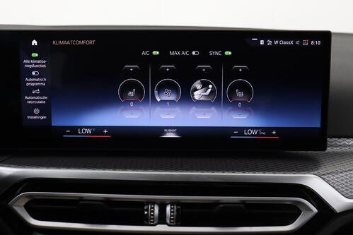 BMW 330 G21 - iA TOURING M-SPORT + GPS + CAMERA + PDC + CRUISE (ACC) + LEDER/ALCANTARA + ALU 