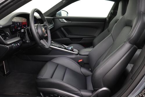 PORSCHE 911 Carrera 992.2 | Sports Exhaust | Pano | Sport Chrono | HD-Matrix LED | BOSE | ACC | 18-way Sports Seats | 360° Cam | Keyless