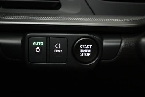 PORSCHE 911 Carrera 992.2 | Sports Exhaust | Pano | Sport Chrono | HD-Matrix LED | BOSE | ACC | 18-way Sports Seats | 360° Cam | Keyless