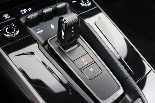 PORSCHE 911 Carrera 992.2 | Sports Exhaust | Pano | Sport Chrono | HD-Matrix LED | BOSE | ACC | 18-way Sports Seats | 360° Cam | Keyless