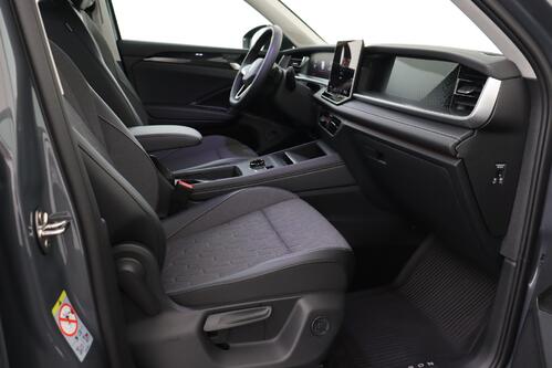 VOLKSWAGEN Tayron 1.5 e-TSI DSG MHEV + CARPLAY + GPS + CAMERA + PDC + ALU 