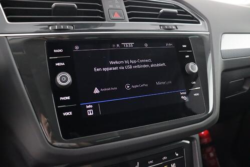 VOLKSWAGEN Tiguan LIFE BUSINESS 1.5 TSI DSG + CARPLAY + GPS + CAMERA + PDC + CRUISE (ACC) + ALU 17