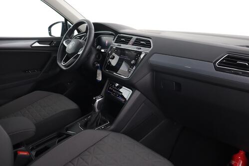 VOLKSWAGEN Tiguan LIFE BUSINESS 1.5 TSI DSG + CARPLAY + GPS + CAMERA + PDC + CRUISE (ACC) + ALU 17