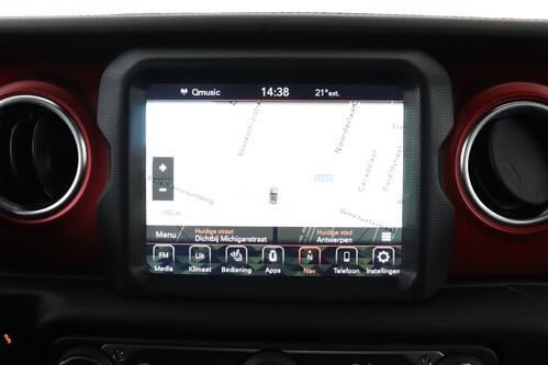 JEEP Wrangler RUBICON  2.0 i + A/T + GPS + LEDER + CAMERA + OPEN DAK + CRUISE(ACC) + PDC + ALU 
