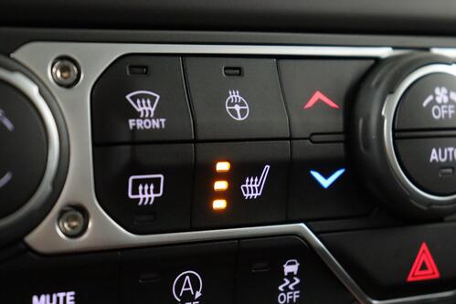 JEEP Wrangler RUBICON  2.0 i + A/T + GPS + LEDER + CAMERA + OPEN DAK + CRUISE(ACC) + PDC + ALU 